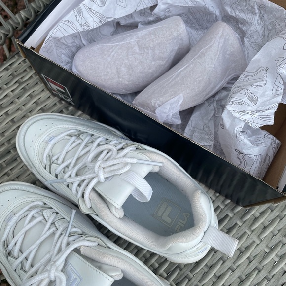 Fila Disruptor II Premium Sneaker - Picture 7 of 11